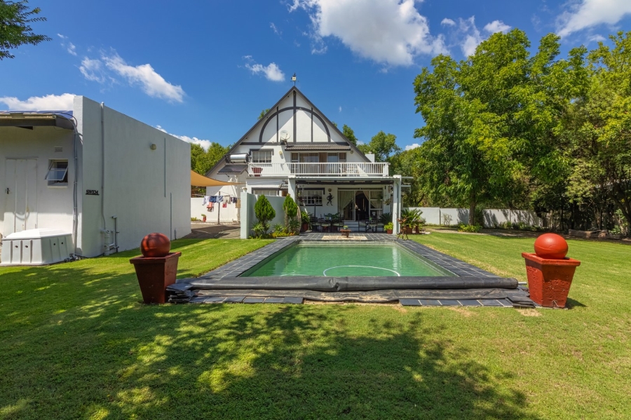 4 Bedroom Property for Sale in Wilgenhof Free State
